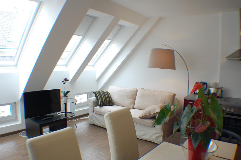 Alga Apartments Am Westbahnhof Viena Habitación foto