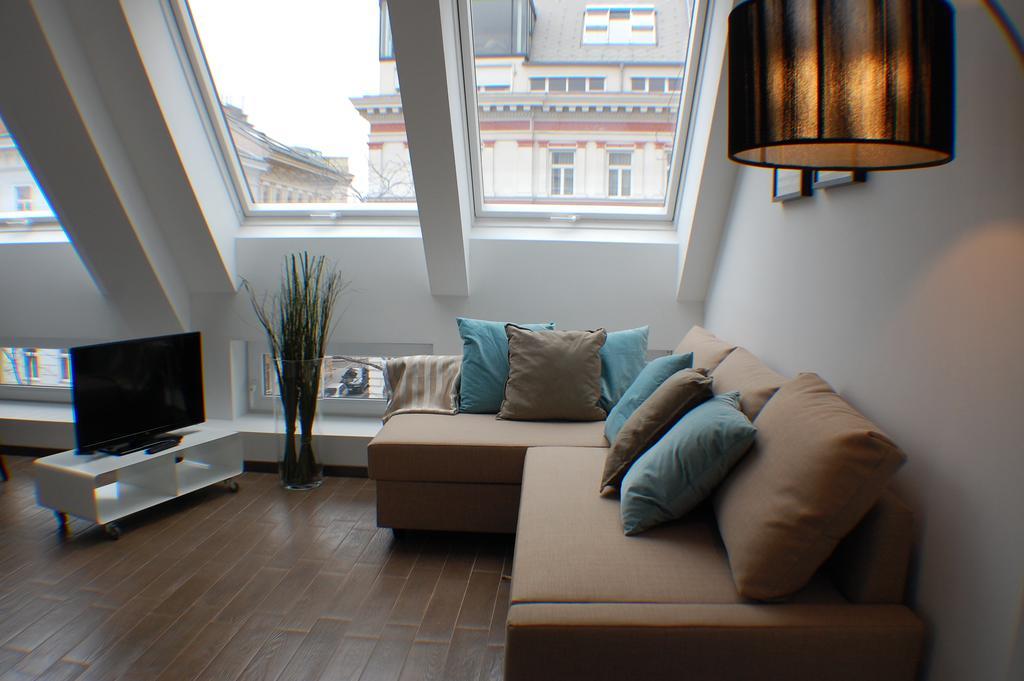 Alga Apartments Am Westbahnhof Viena Habitación foto