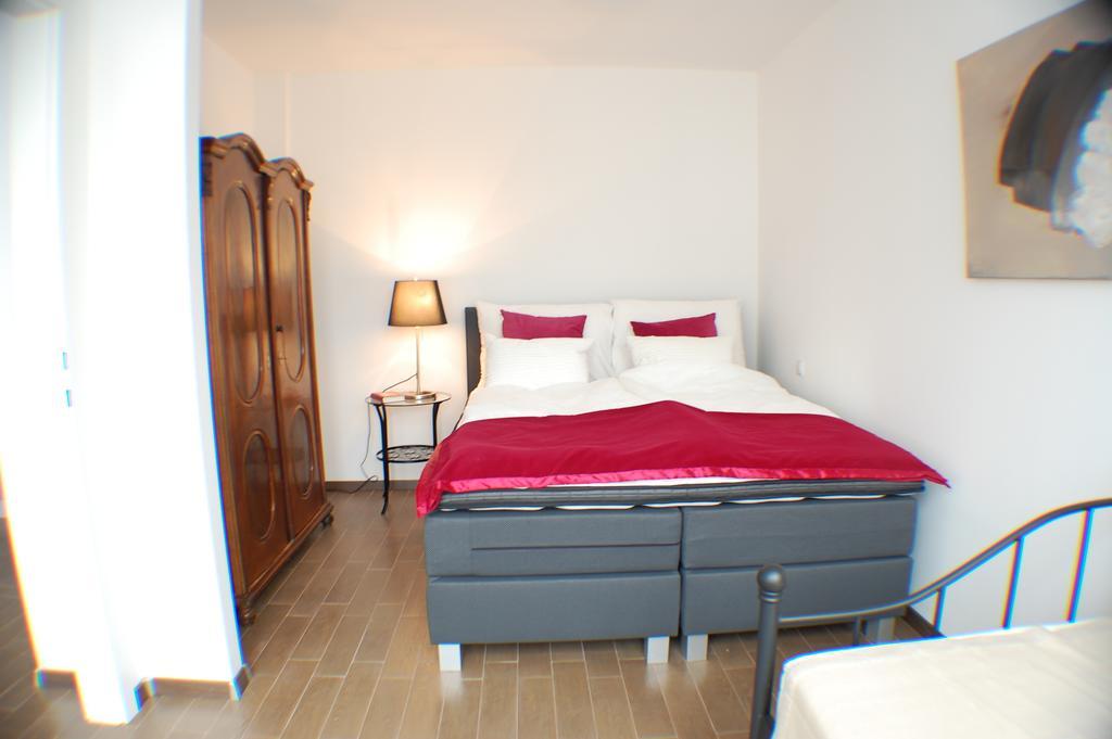 Alga Apartments Am Westbahnhof Viena Habitación foto